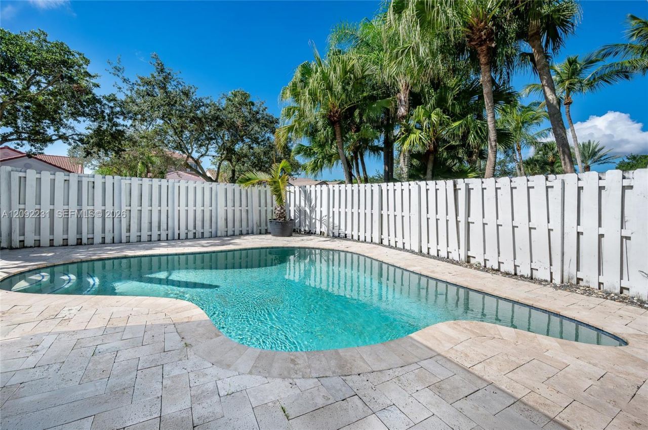 890 San Remo Dr, Weston, FL 33326 Photo