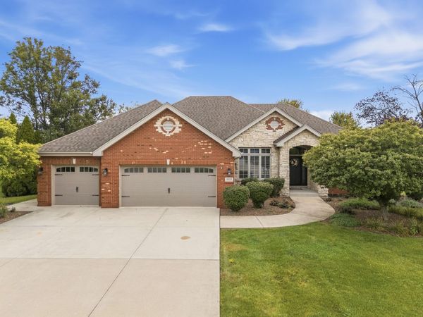 16243 W Blackhawk Drive , Lockport, IL 60441