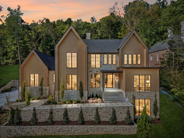 541 Turtle Creek Dr , Brentwood, TN 37027