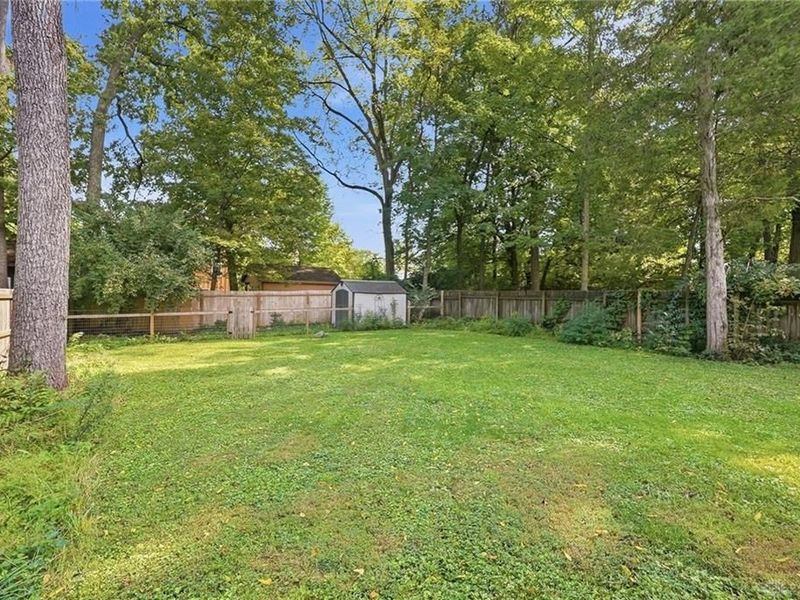 325 N High Street, Yellow Springs, OH 45387 Photo 38