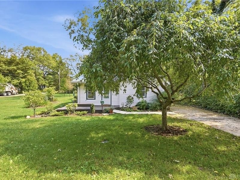 325 N High Street, Yellow Springs, OH 45387 Photo 7