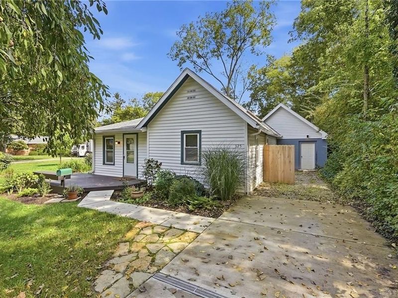 325 N High Street, Yellow Springs, OH 45387 Photo 8