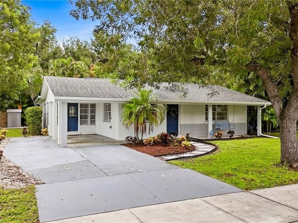 2926 Holly RD , FORT MYERS, FL 33901
