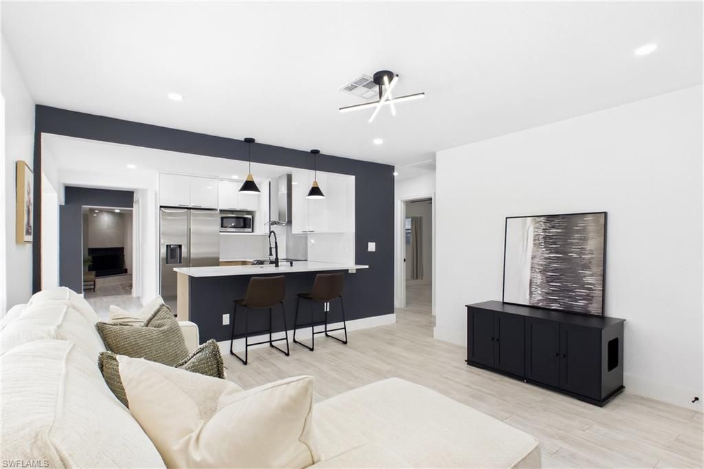2926 Holly Rd, Fort Myers, FL 33901 Photo