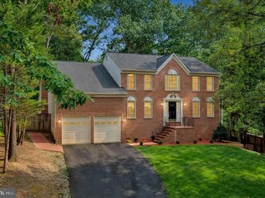 2011 VICTORIA DRIVE , STAFFORD, VA 22554