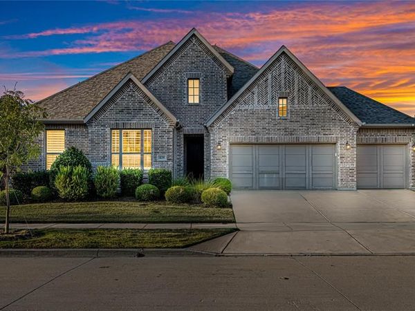 829 Boardwalk Way, Little Elm, TX 76227