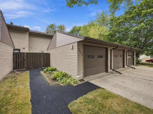 3232 2nd Street N, Fargo, ND 58102