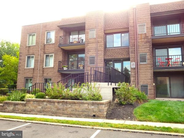 66 OAKRIDGE DRIVE , LANGHORNE, PA 19047
