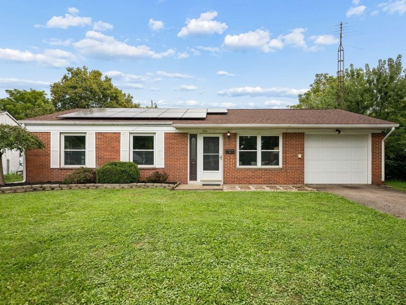 206 Putnam Road, Heath, OH 43056 Photo 1