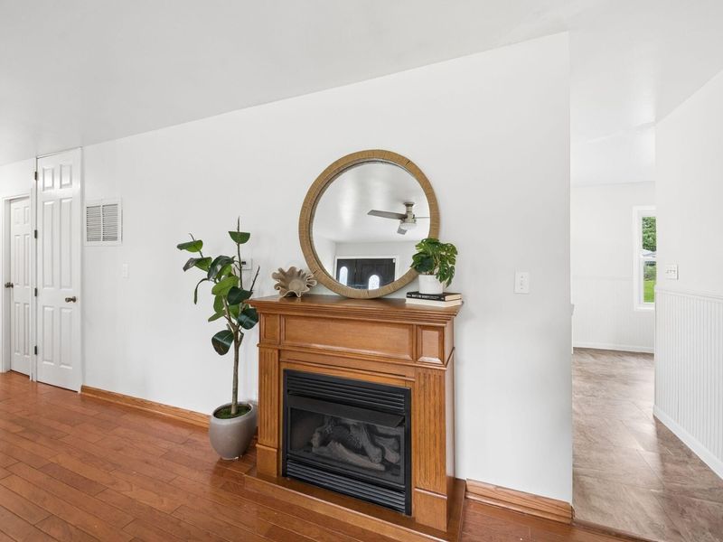 206 Putnam Road, Heath, OH 43056 Photo 8