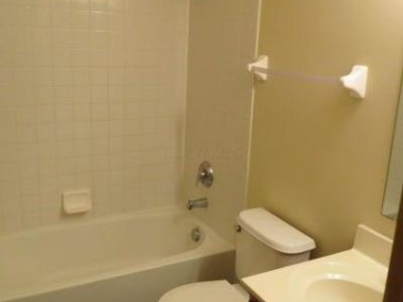 4032 Grayson Drive , Obetz, OH 43207 Photo 15