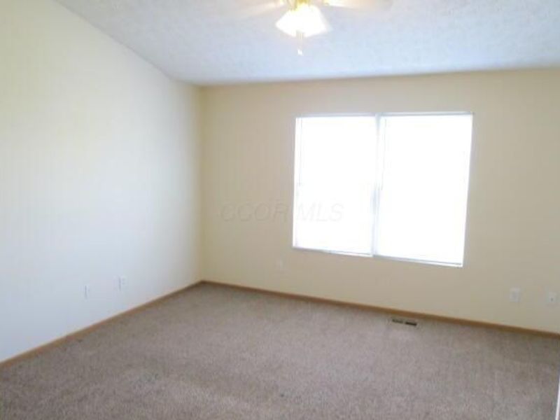 4032 Grayson Drive , Obetz, OH 43207 Photo 9