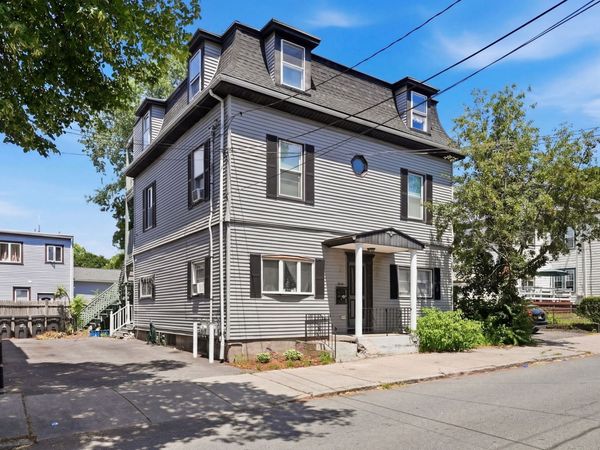 7 Carmel St, Chelsea, MA 02150