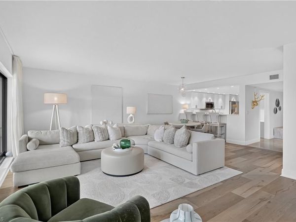 6350 Pelican Bay BLVD, Unit B206, NAPLES, FL 34108