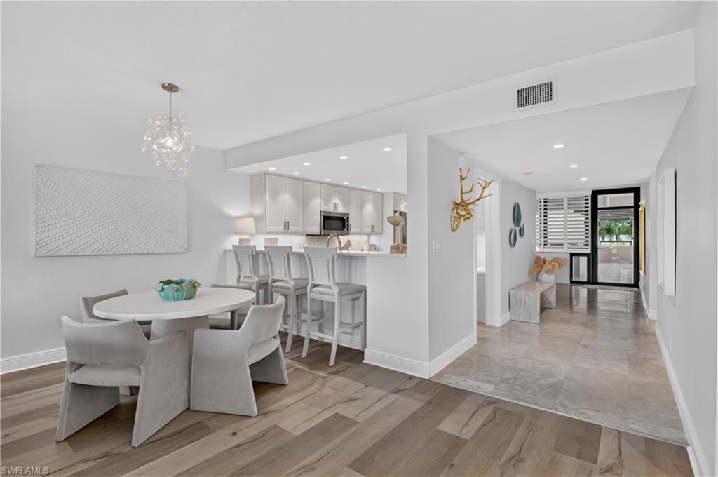 6350 Pelican Bay Blvd, Unit B206, Naples, FL 34108 Photo