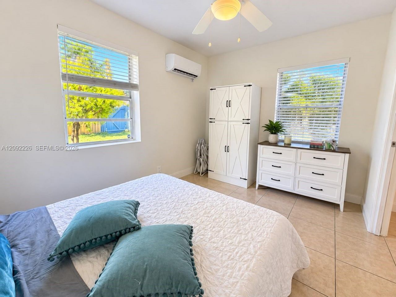 1639 Hayes St, Unit 2, Hollywood, FL 33020 Photo
