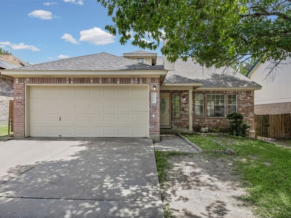 2432 Roundabout LN, Round Rock, TX 78664