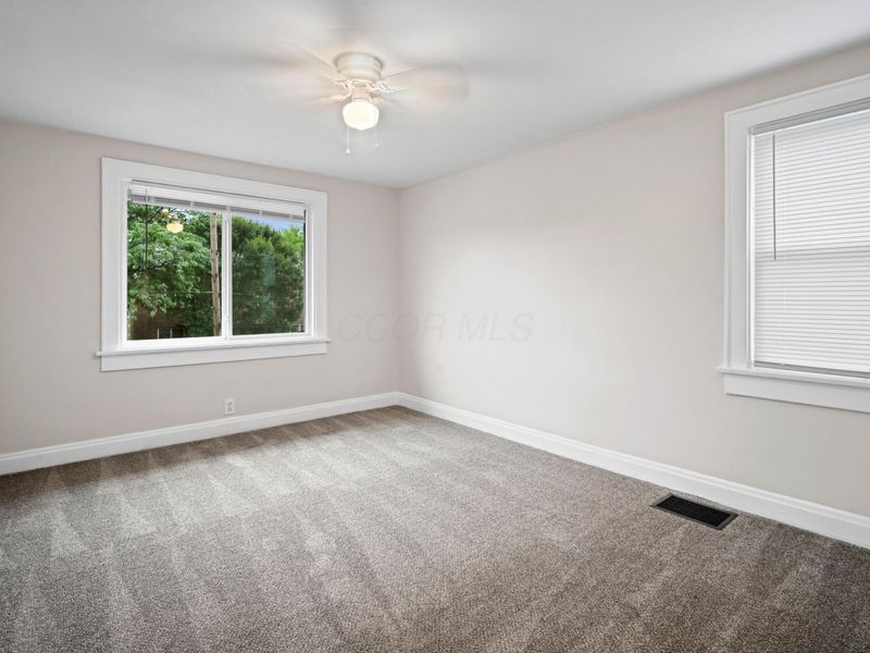 1184 E 18th Avenue , Columbus, OH 43211 Photo 11