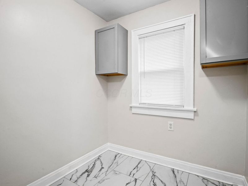 1184 E 18th Avenue , Columbus, OH 43211 Photo 3