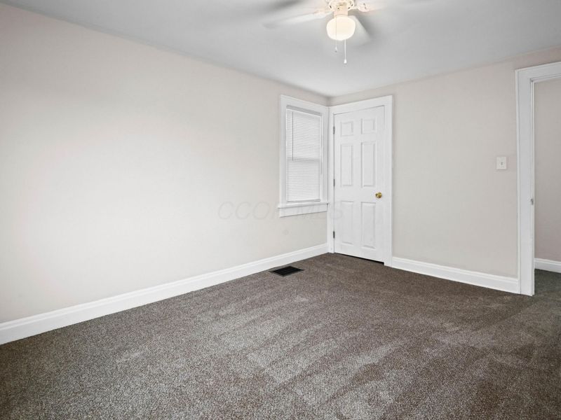 1184 E 18th Avenue , Columbus, OH 43211 Photo 9