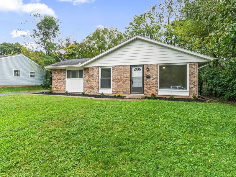 914 Greenheart Drive, New Carlisle, OH 45344 Photo 2