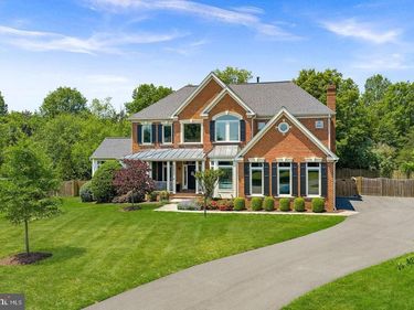 22043 WATER RUN COURT , ASHBURN, VA 20148