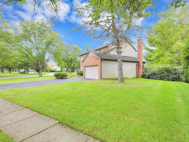 7141 Sweeny Court , Dublin, OH 43017 Photo 6