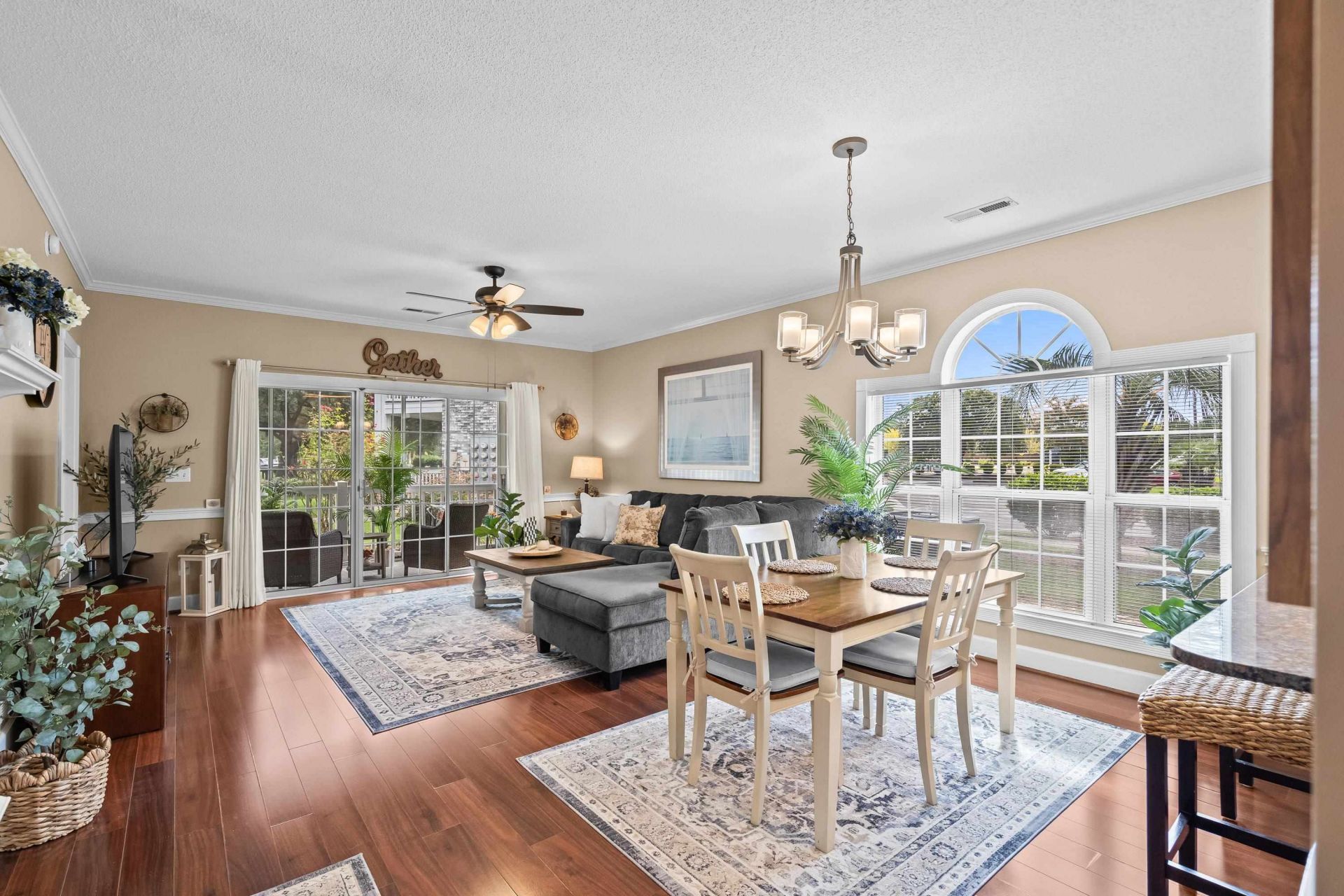 4643 Wild Iris Dr. Photo 14