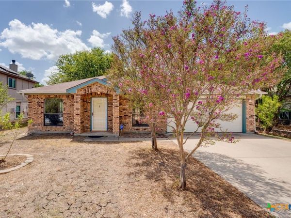 216 January Street , Copperas Cove, TX 76522