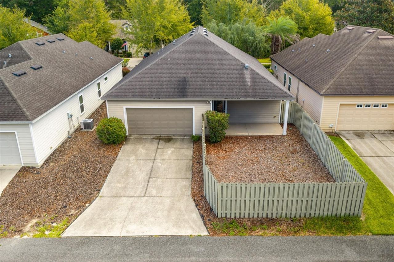 7458 SW 79th Drive, Gainesville, FL 32608 Photo