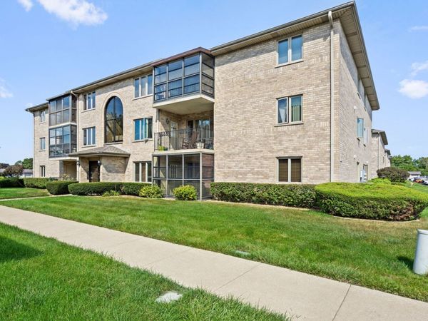 13950 E Leamington Drive , Unit 203, Crestwood, IL 60418