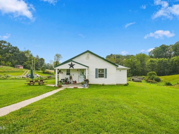 22358 Apache Lane, Bristol, VA 24202