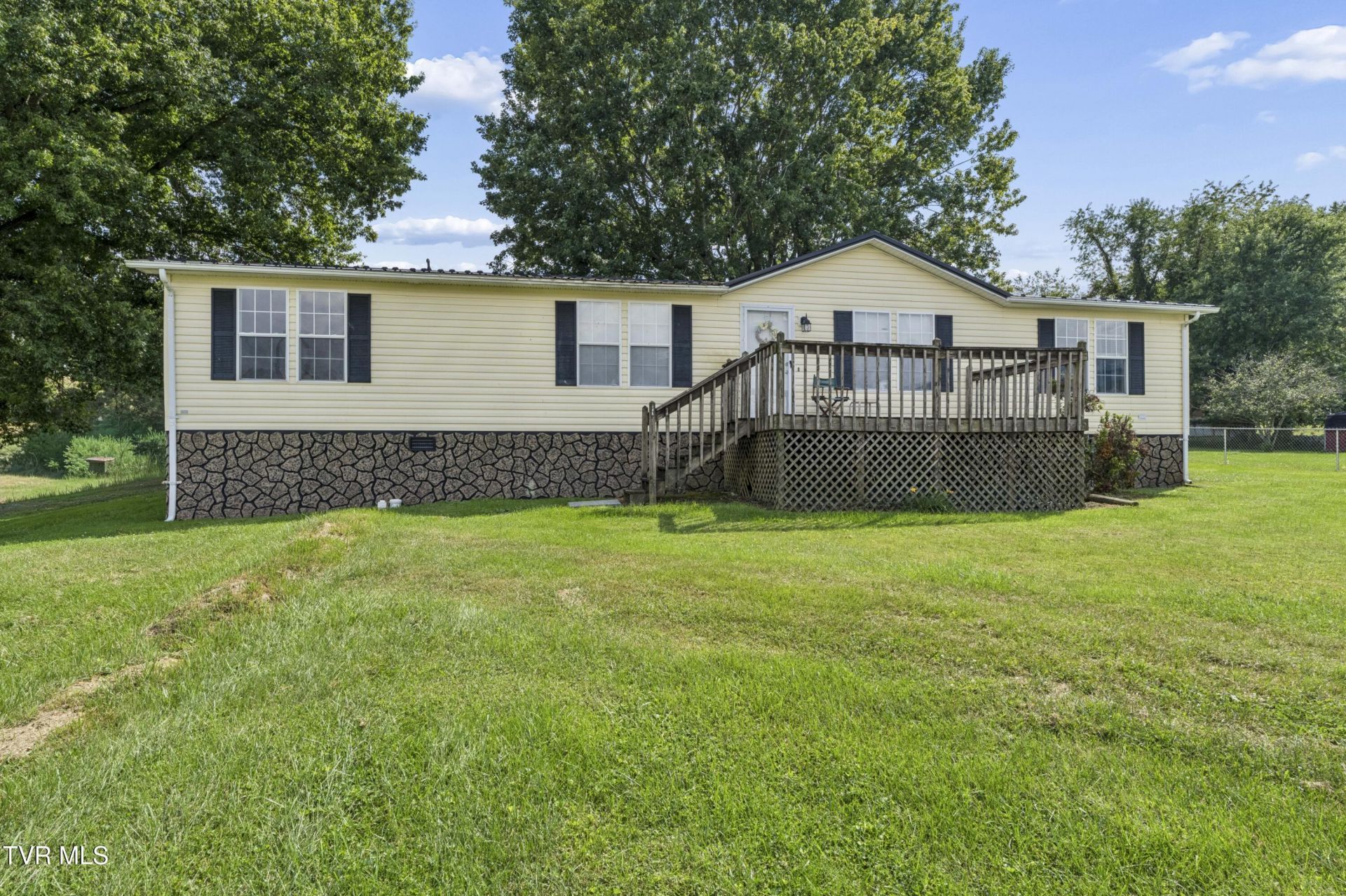 566 Norfolk Street, Abingdon, VA 24210 Main Photo
