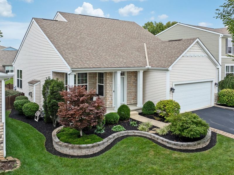 203 Cloverhill Drive, Galloway, OH 43119 Photo 2