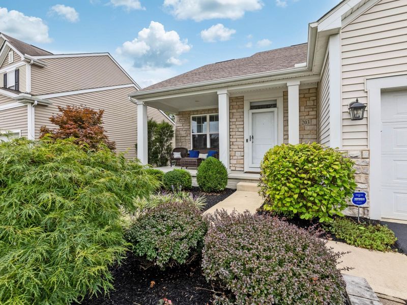 203 Cloverhill Drive, Galloway, OH 43119 Photo 3