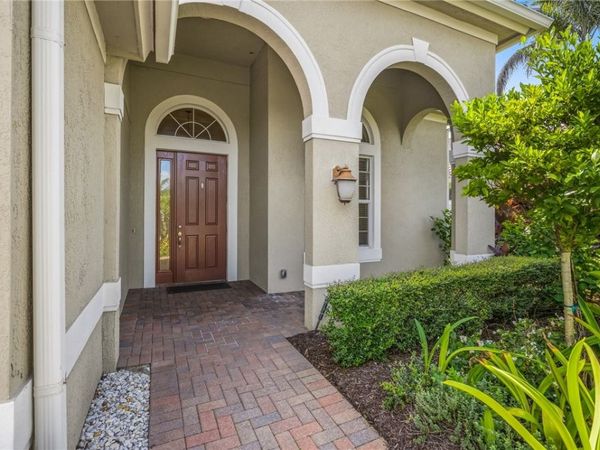 4249 Diamond Square , Vero Beach, FL 32967