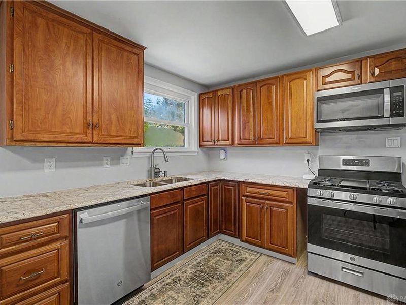 225 S State Street, Verona, OH 45378 Photo 15