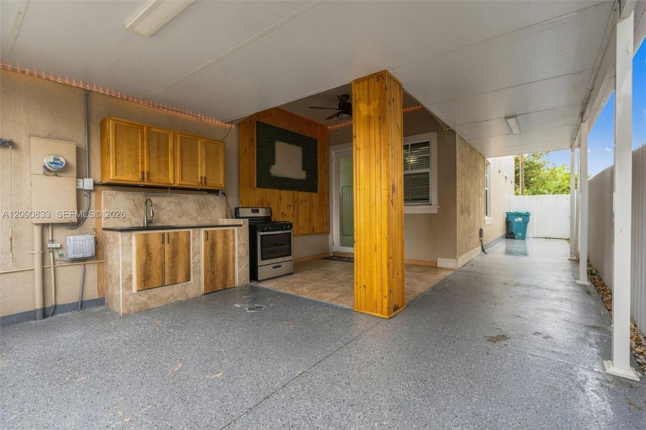 24423 SW 118th Ave, Homestead, FL 33032 Photo