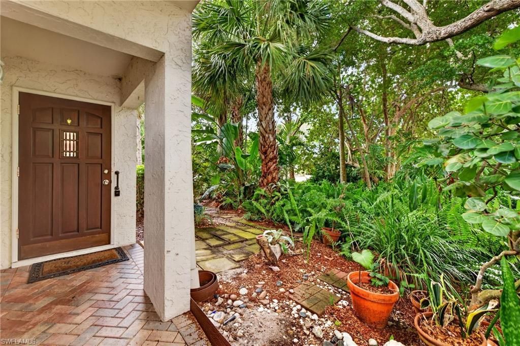 3370 10th St N, Unit 1301, Naples, FL 34103 Photo