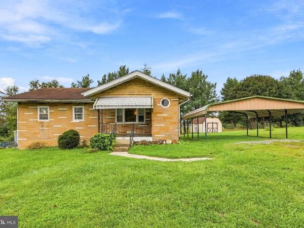 255 NELSON STREET, MOUNT JACKSON, VA 22842