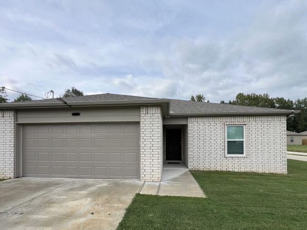 507 E Mississippi Street , Beebe, AR 72012