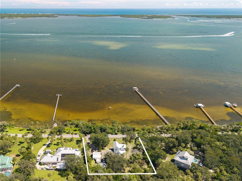 13875 N Indian River Drive, Sebastian, FL 32958 Photo
