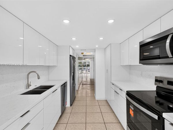 2000 Atlantic Shores Blvd , Unit 120, Hallandale Beach, FL 33009