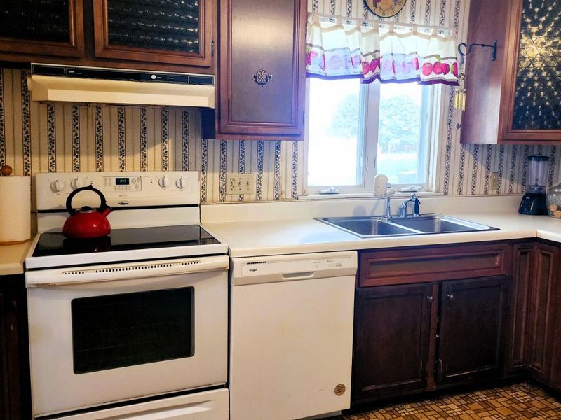642 E 3rd Street, Minster, OH 45865 Photo 8