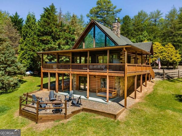 229 Old Mill Pond Road, Mineral Bluff, GA 30559