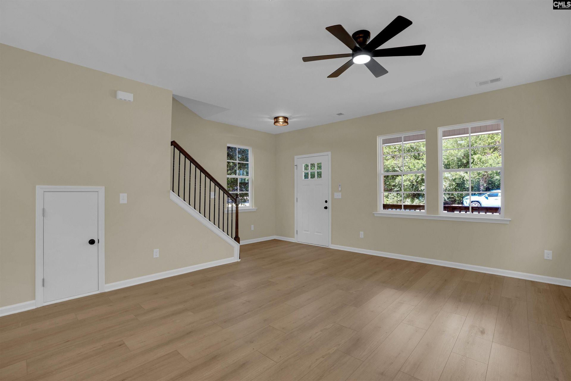 3844 Capers Avenue Photo 6