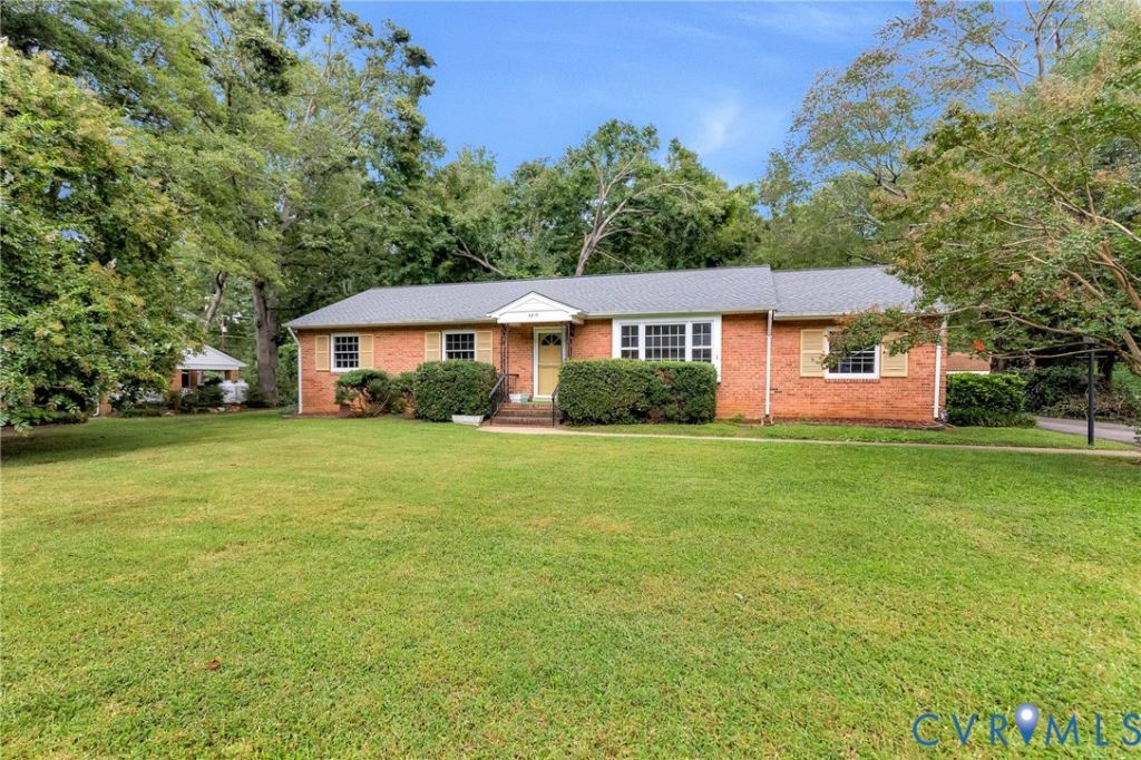 5215 Sprucewood Avenue, North Chesterfield, VA 23234 Main Photo