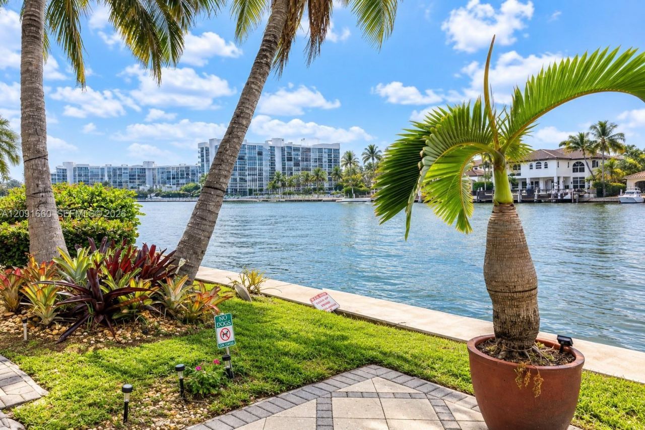 2600 S Ocean Dr , Unit S209, Hollywood, FL 33019 Photo