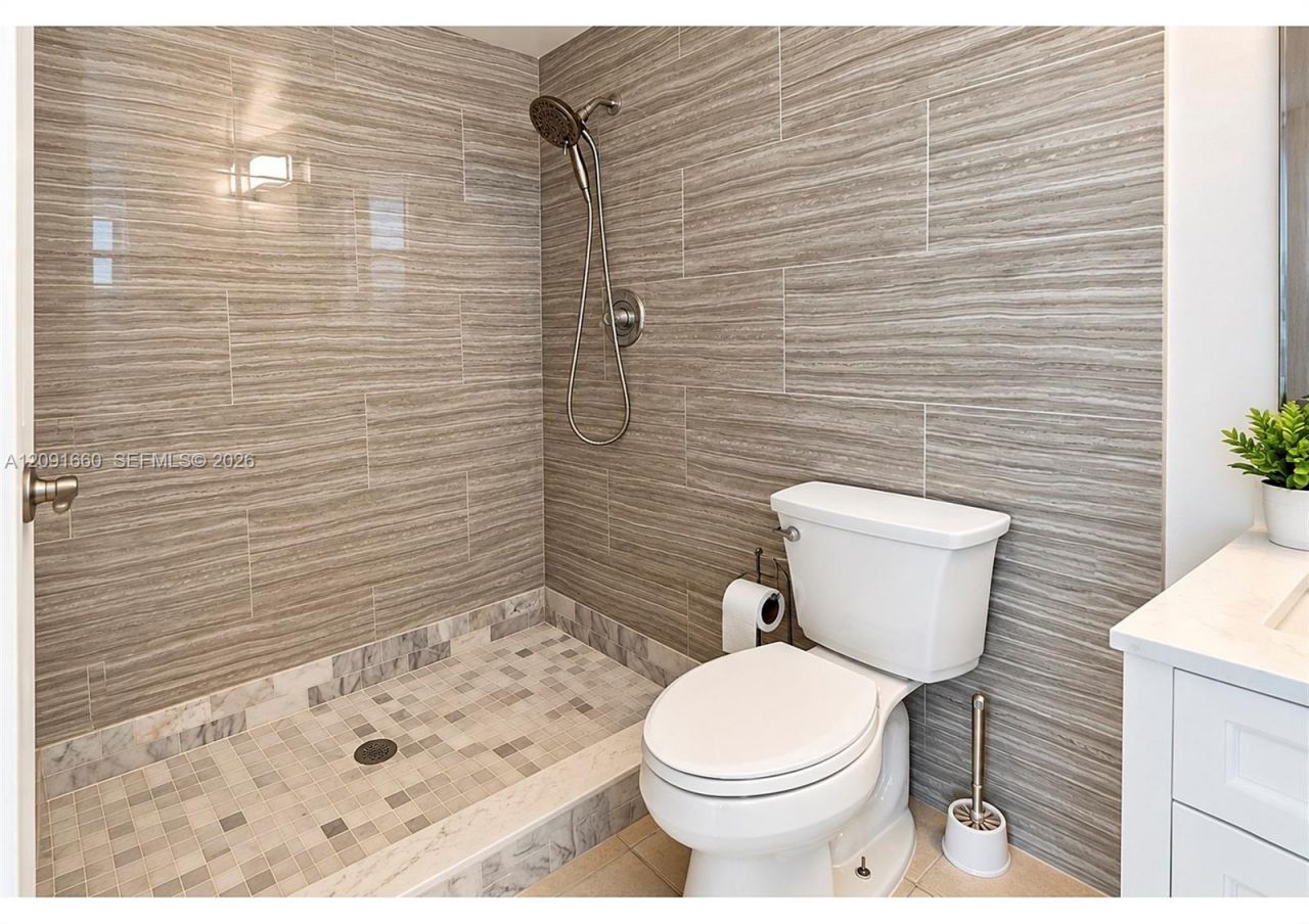 2600 S Ocean Dr , Unit S209, Hollywood, FL 33019 Photo