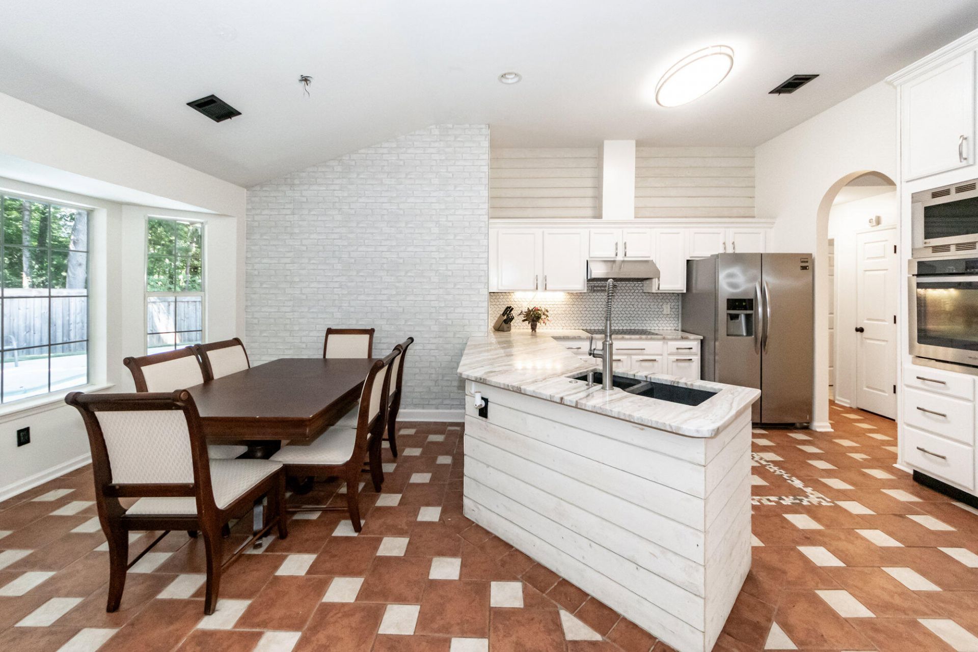 5346 Greggs Landing Photo 6